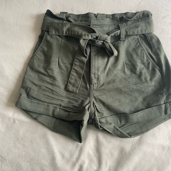 Express Stretch Xtreme High Rise Green shorts with tie - Picture 1 of 5